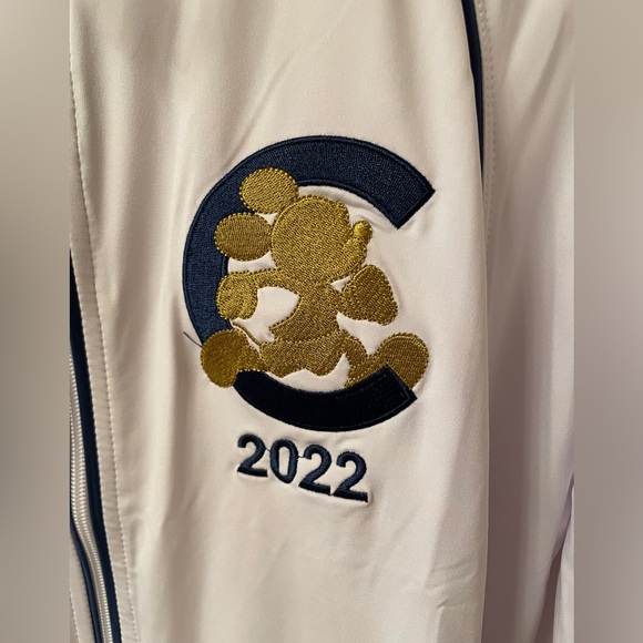 2022-2023 Club runDisney Member Jacket (Unisex Medium) - Picture 4 of 8